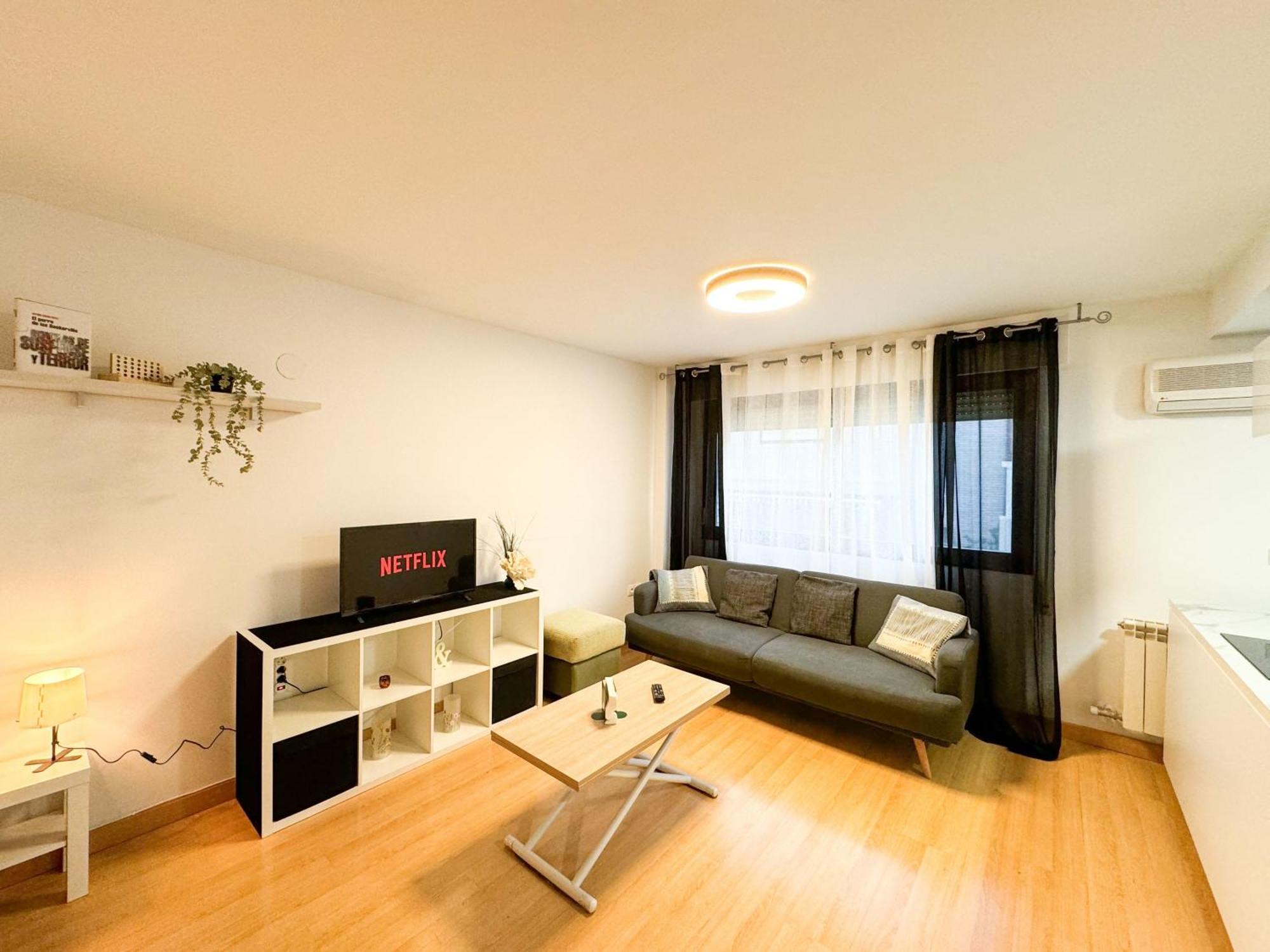Escultor Del Pilar Comotucasa Zaragoza Ngoại thất bức ảnh